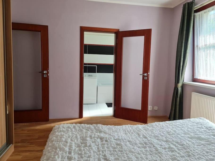 Comfortable Apartment! Praga Esterno foto