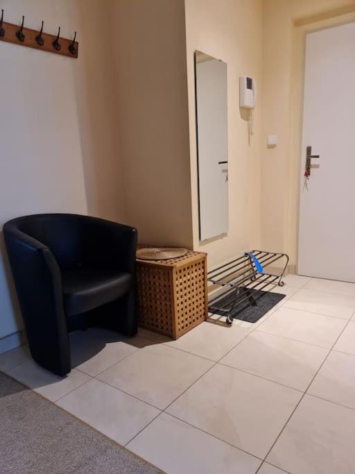 Comfortable Apartment! Praga Esterno foto